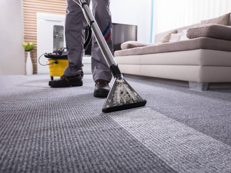 Commercial carpet cleaning and extraction in a Raleigh NC office